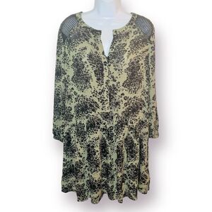 Hinge Long Sleeve Relaxed Floral Drop Waist Mesh Shoulder Dress Green Black S